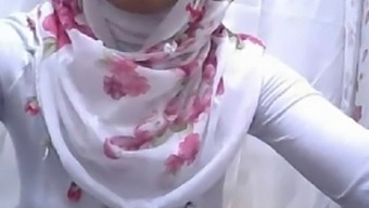 Tradicional Lenço De Cabeça Turco Projetado Para Uma Mulher