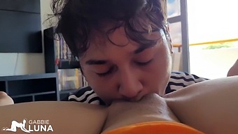 Gabbie Luna, Nadaná Žena, Si Užíva A Berie Semeno Do Svojej Kundičky A Zadku
